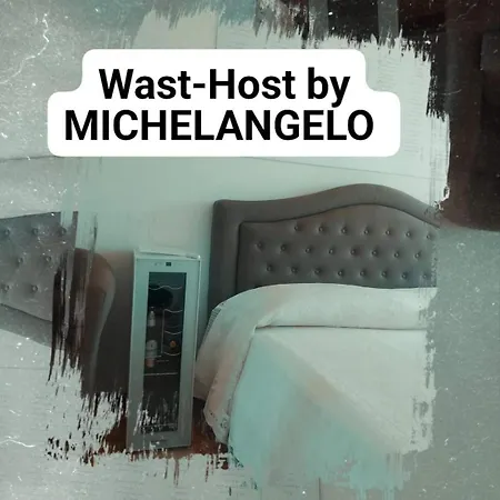 Alojamento de Acomodação e Pequeno-almoço Wast-host By Michelangelo 4*