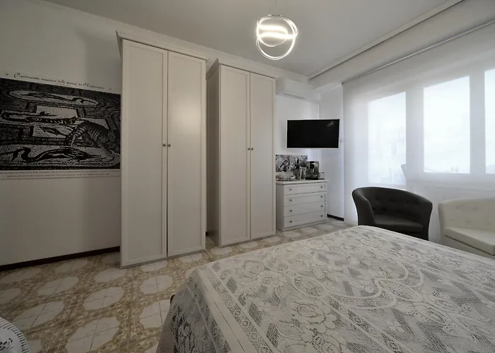 Wast-host By Michelangelo Vasto